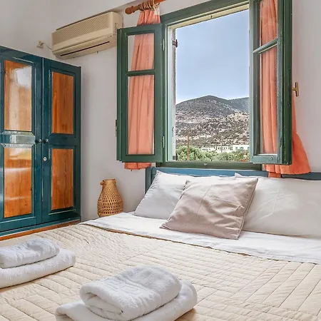 Apartment Cyclades 3 *